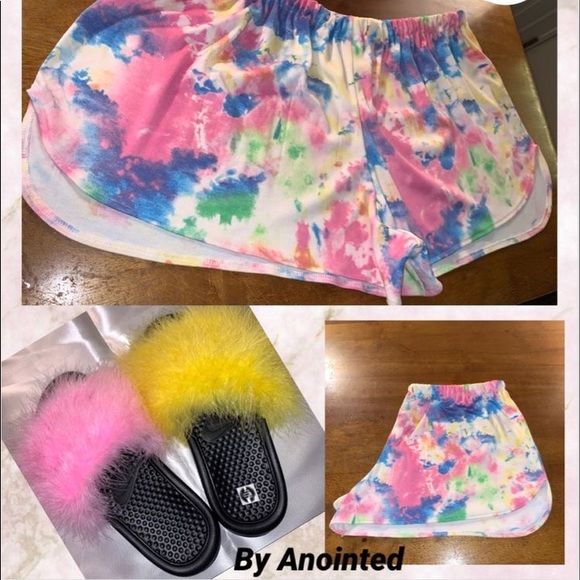 Tied Dyed Shorts - Picture 3 of 3